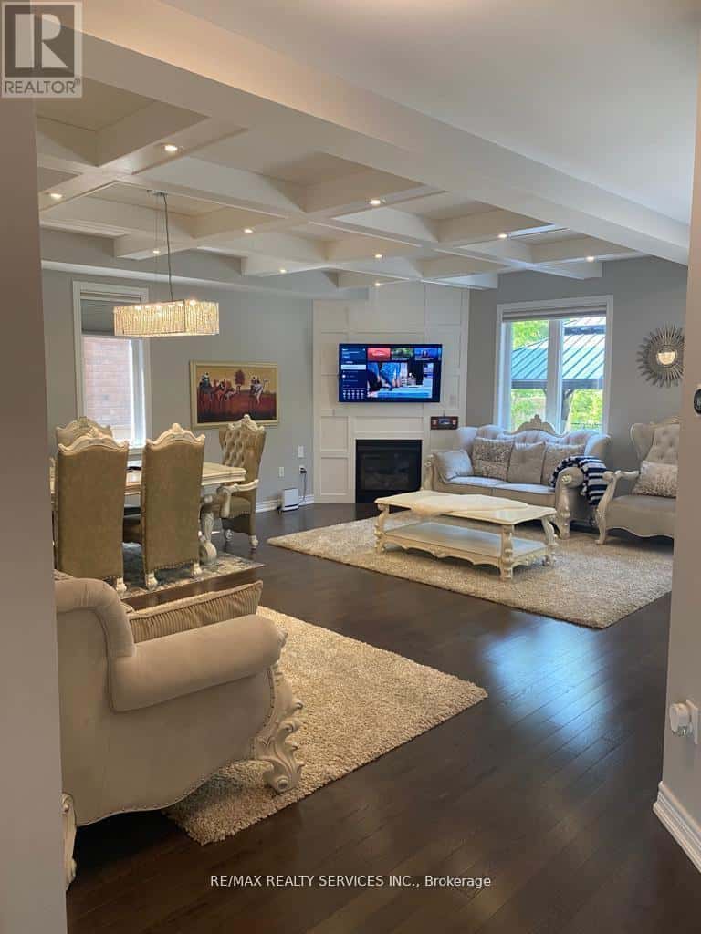 58 PROMENADE DRIVE N — Whitby (Taunton North), Ontario - Photo 5 of 26