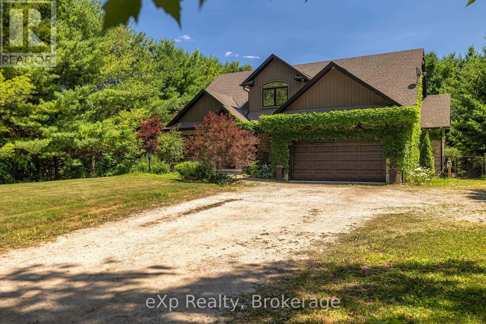 45372 DAVIES STREET — Huron East (Grey), Ontario - Photo 3 of 50