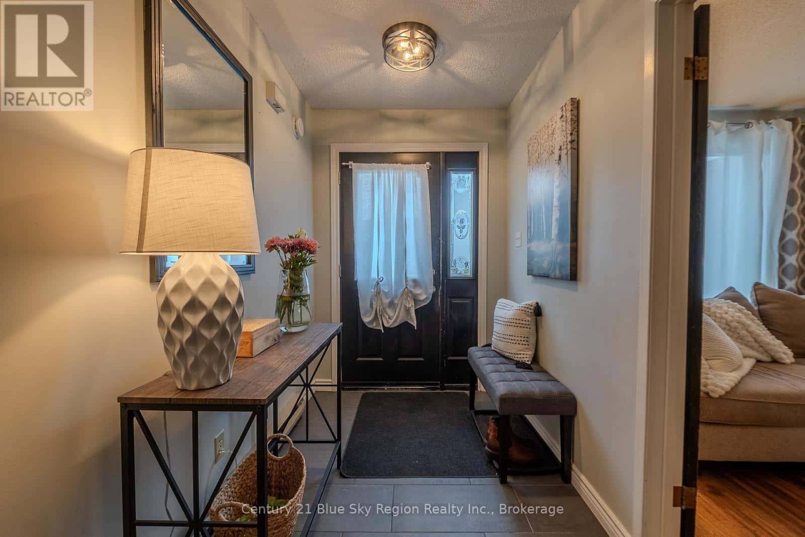 22 KATHRYN CRESCENT — North Bay (College Heights), Ontario - Photo 4 of 48