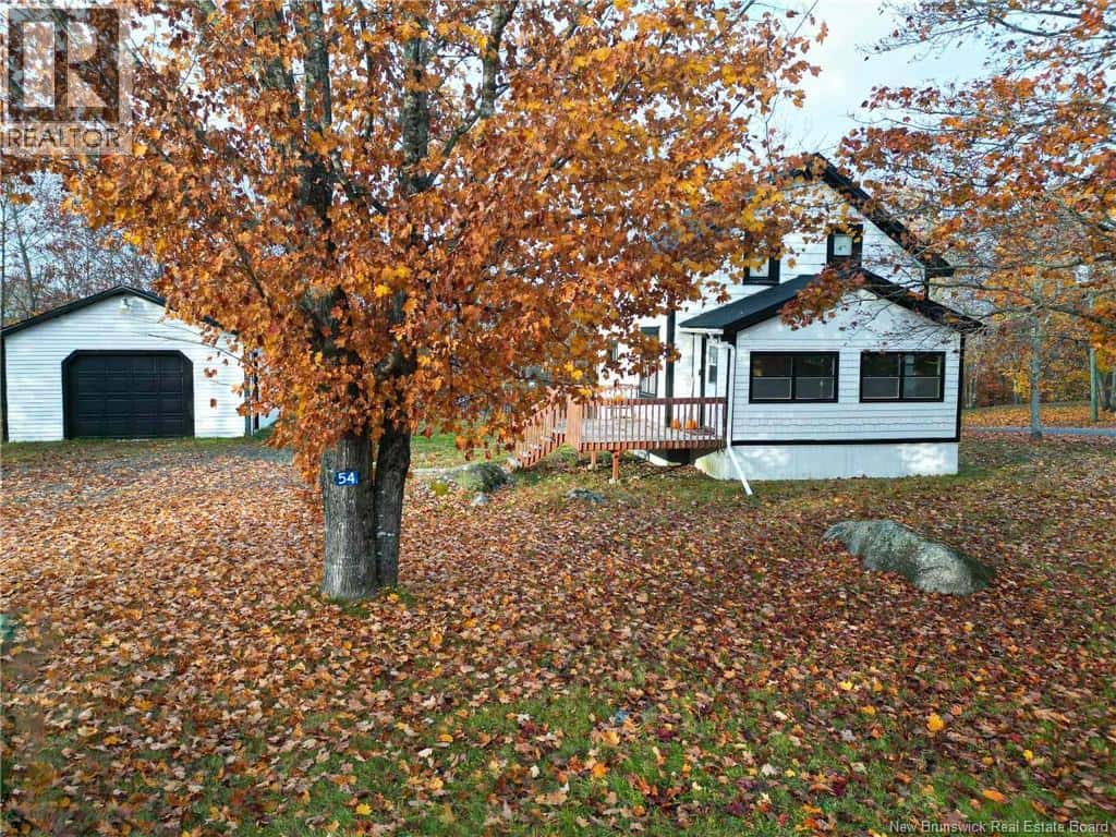 54 Pleasant Avenue — McAdam, New Brunswick - Photo 2 of 35