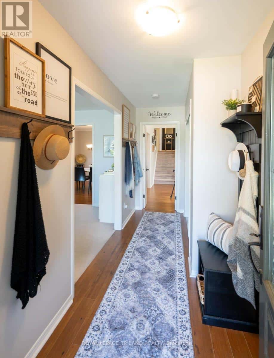 189 ANDOVER DRIVE — London South (South O), Ontario - Photo 4 of 50