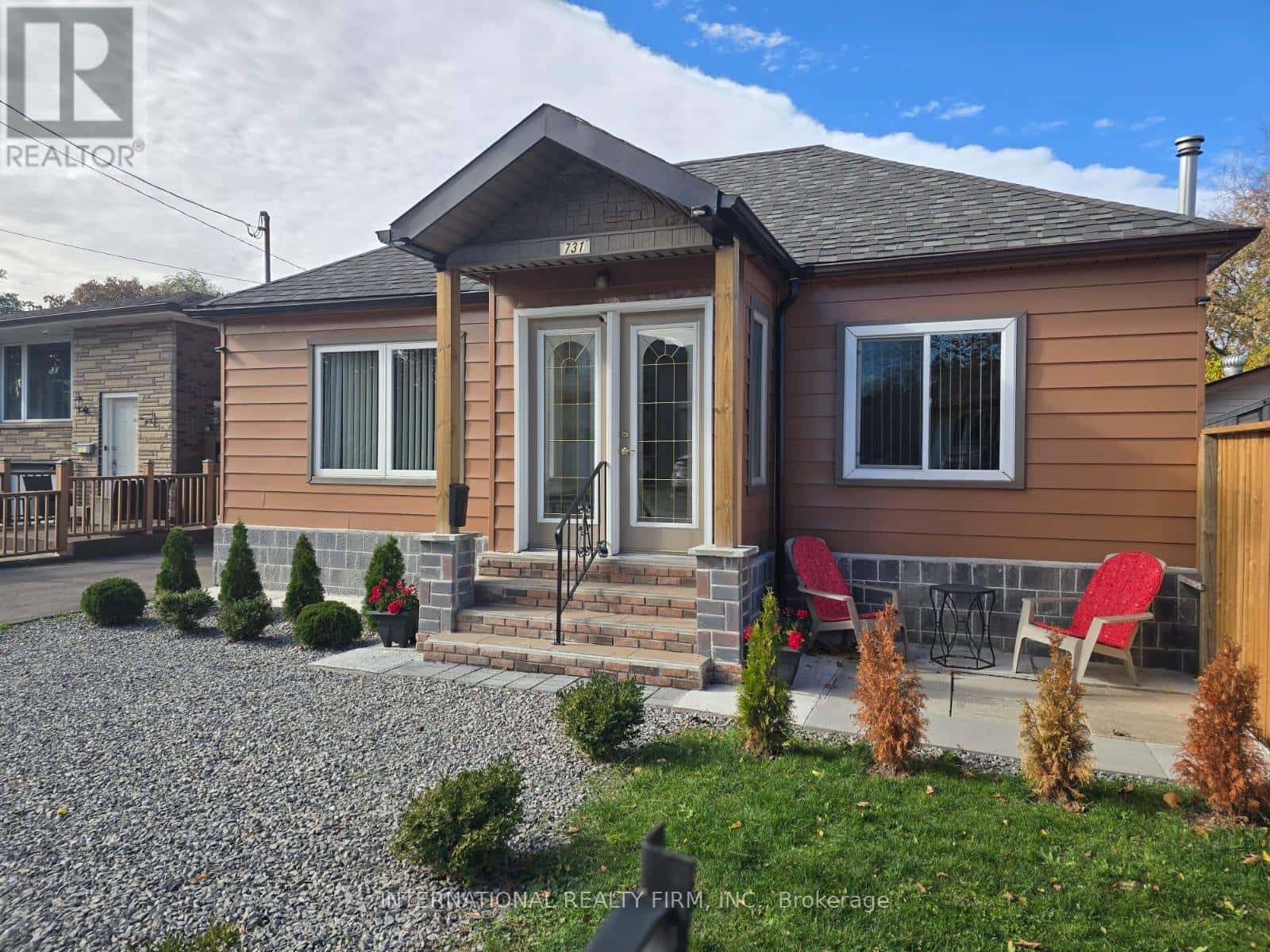 731 KNOX AVENUE — Hamilton (Parkview), Ontario - Photo 2 of 35