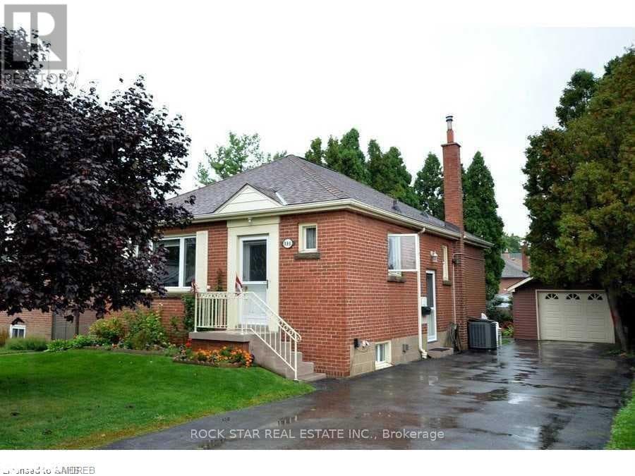 UPPER - 889 FENNELL AVENUE E — Hamilton (Raleigh), Ontario - Main photo
