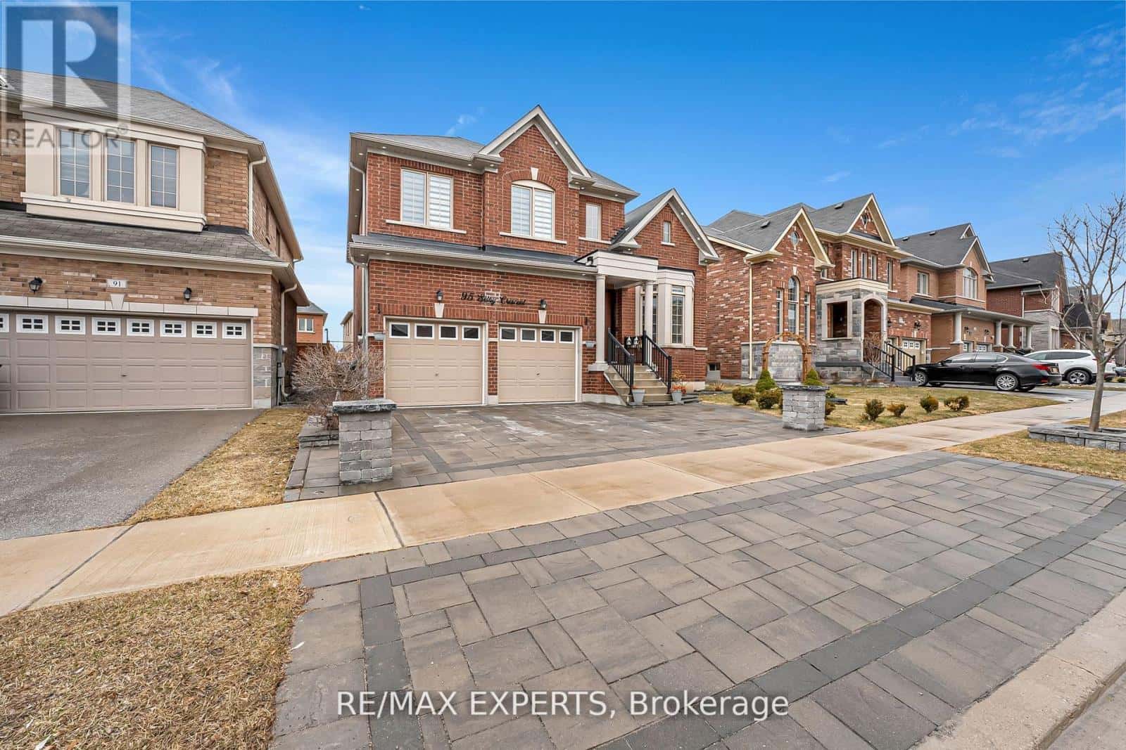 95 SELBY CRESCENT — Bradford West Gwillimbury, Ontario - Photo 2 of 48