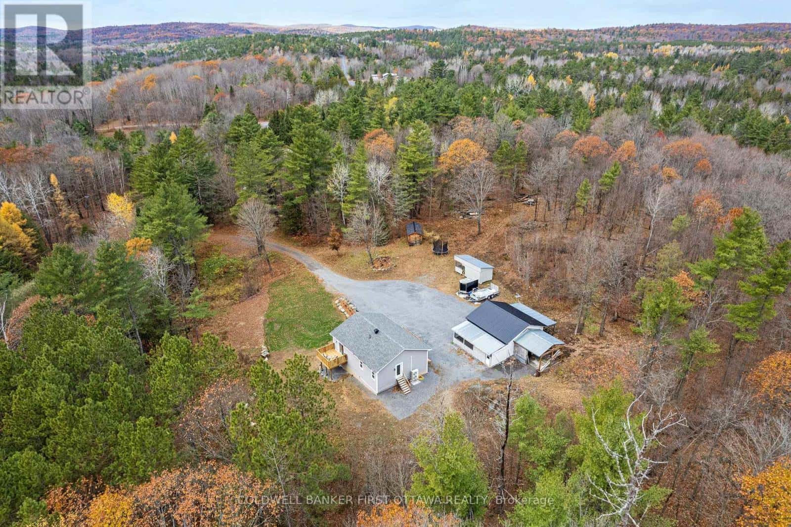 946 FRENCH LINE ROAD — Lanark Highlands, Ontario - Photo 2 of 45