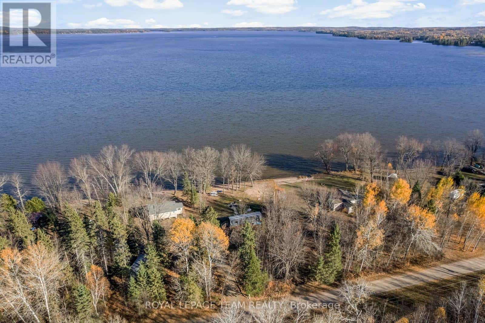 67 GREAT HERON LANE — Killaloe, Hagarty and Richards, Ontario - Photo 4 of 35