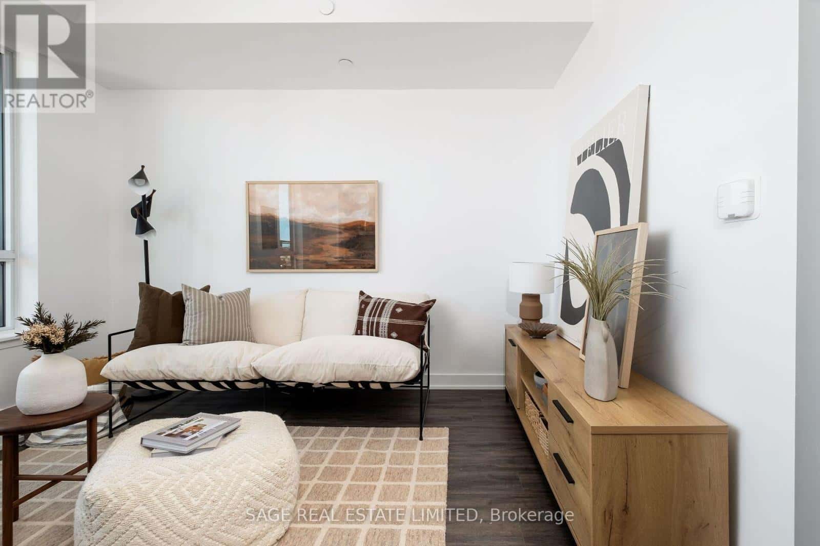 501 - 630 GREENWOOD AVENUE — Toronto (Blake-Jones), Ontario - Photo 4 of 21