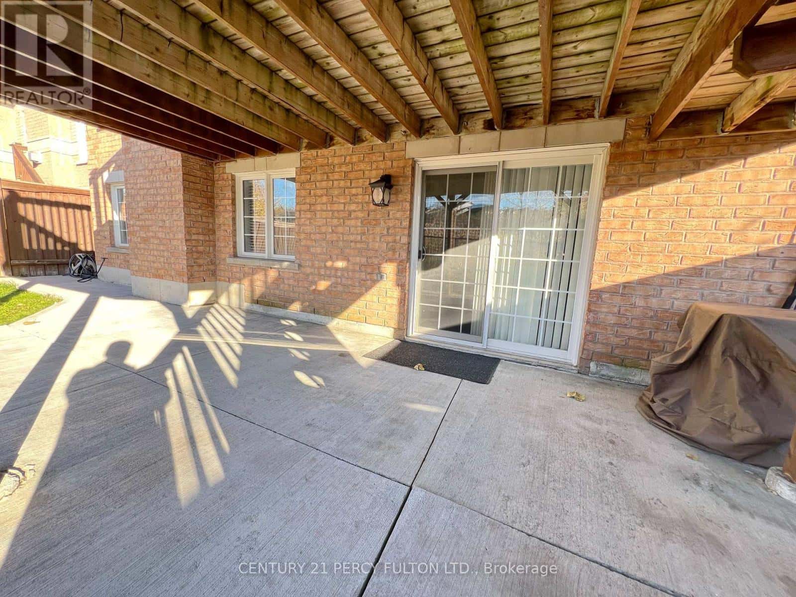 48 BERNBRIDGE ROAD — Markham (Box Grove), Ontario - Photo 3 of 8