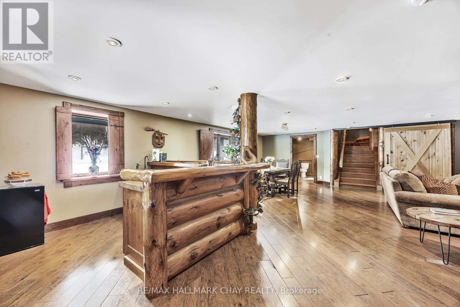 118 HIGHLAND DRIVE — Oro-Medonte (Horseshoe Valley), Ontario - Photo 4 of 50