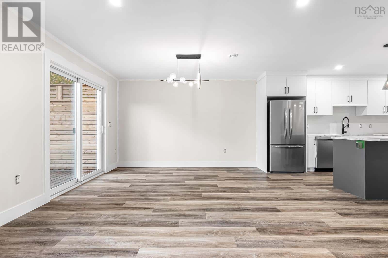 25A/B Spry Avenue — Spryfield, Nova Scotia - Photo 3 of 38