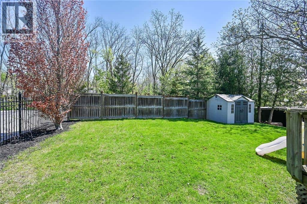 22 TOLHURST Avenue — St. George, Ontario - Photo 3 of 49