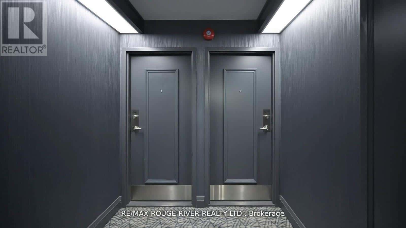 507 - 1655 PICKERING PARKWAY — Pickering (Village East), Ontario - Photo 5 of 38