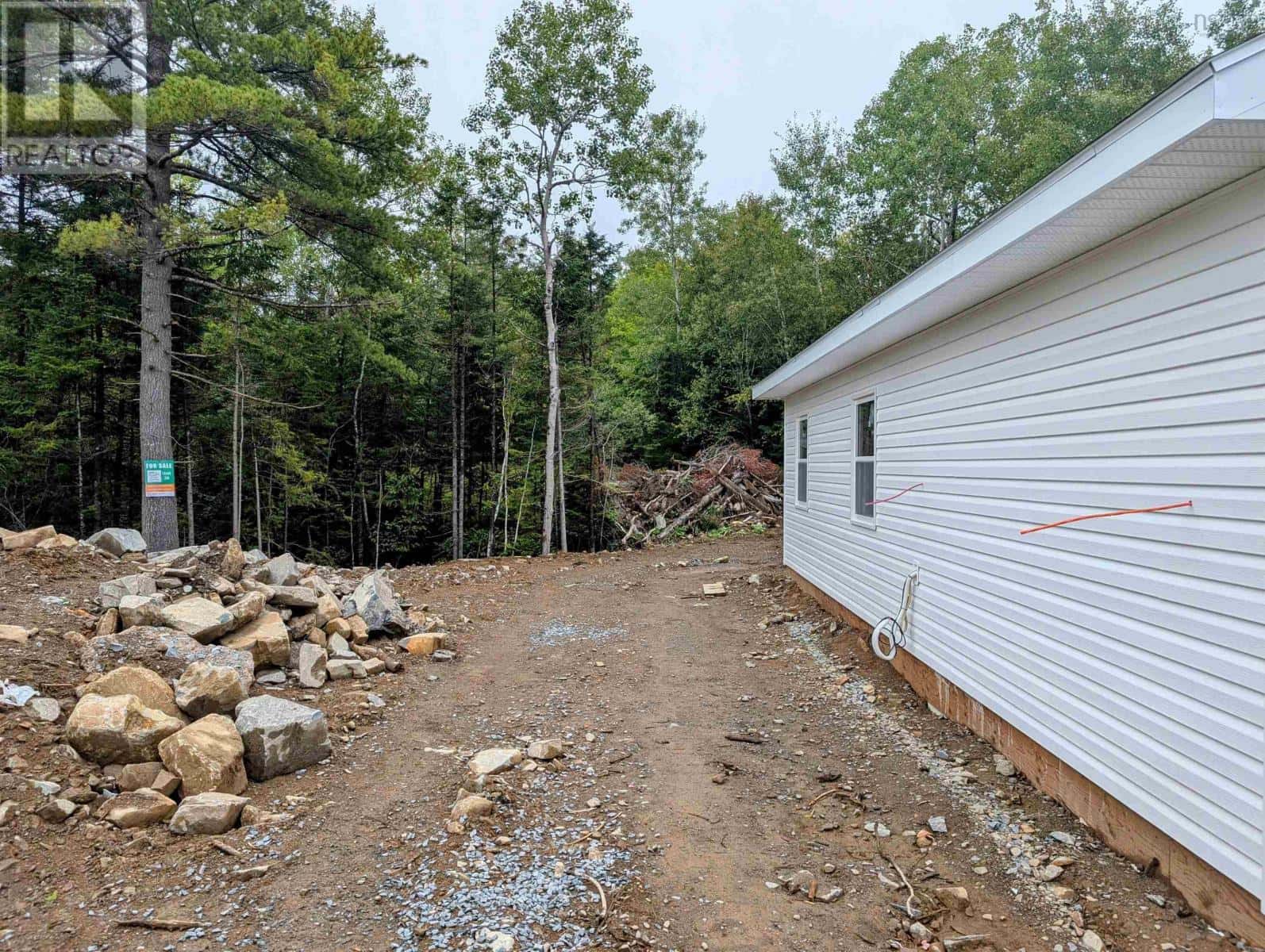 6 Shadebush Walk — Upper Sackville, Nova Scotia - Photo 4 of 7