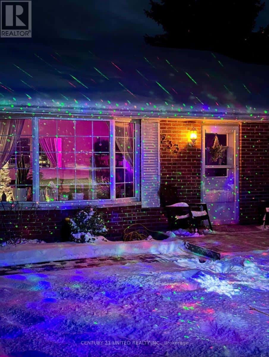 233 MARKET STREET — Trent Hills (Campbellford), Ontario - Photo 4 of 49