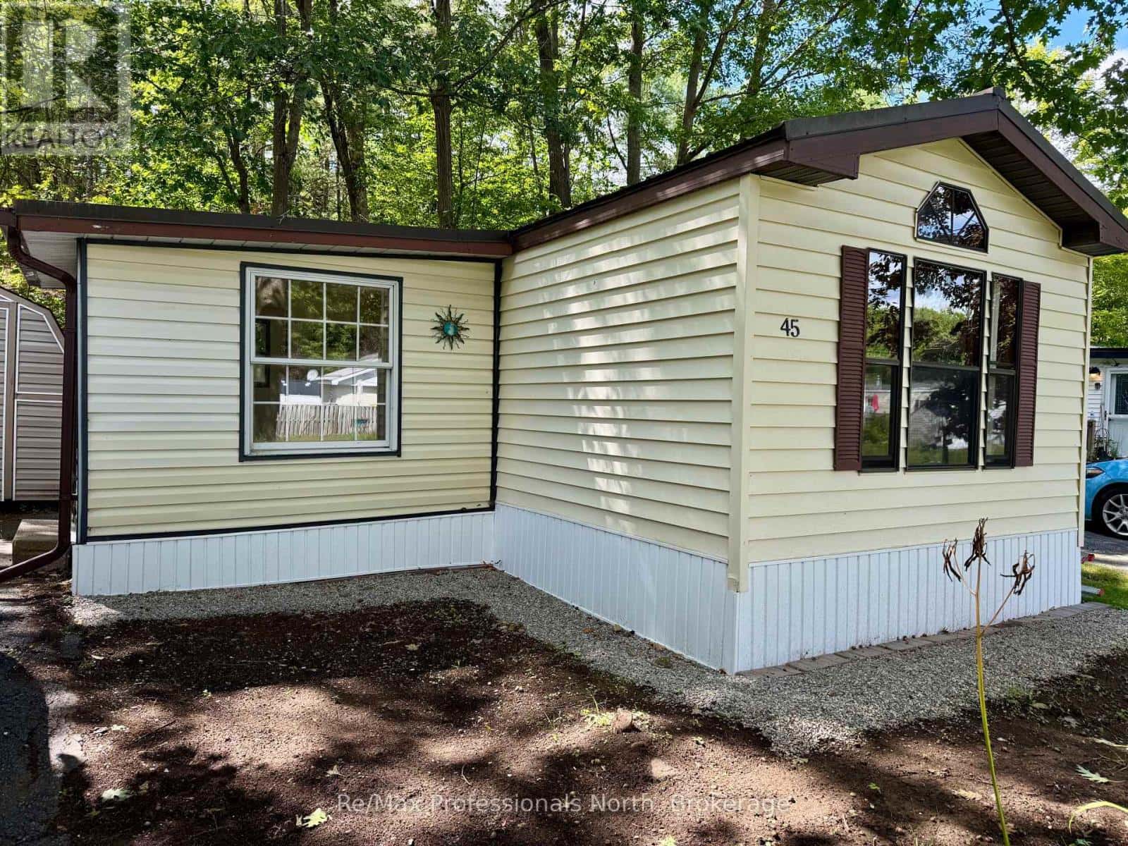 45 - 1007 RACOON ROAD — Gravenhurst (Morrison), Ontario - Photo 2 of 23