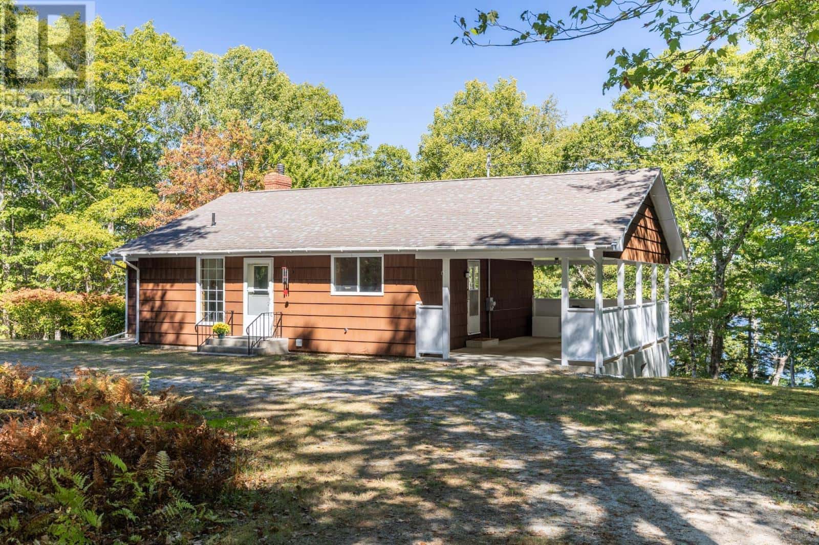 587 Highway 203 — Carleton, Nova Scotia - Photo 3 of 47