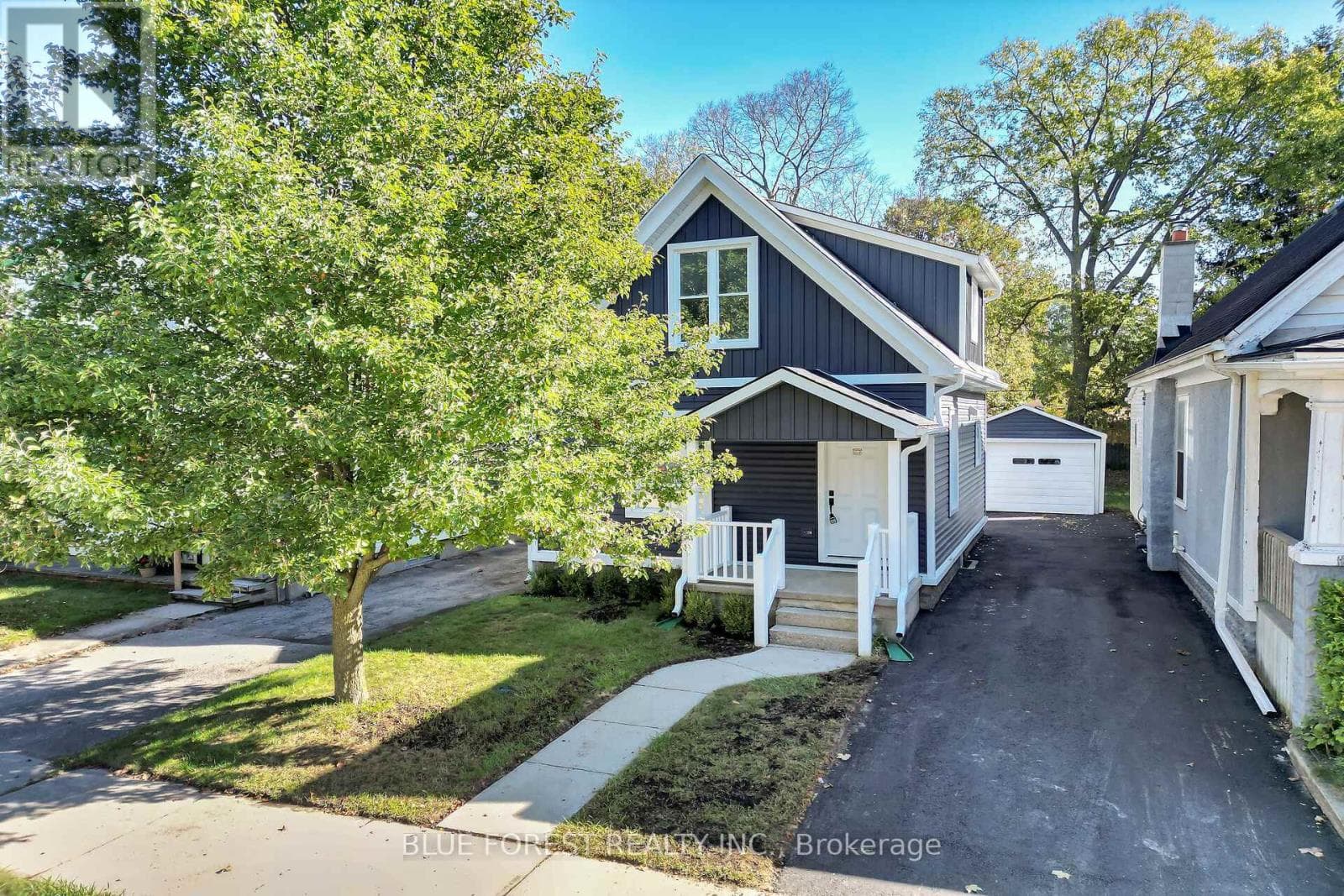 10 JOSEPHINE STREET — London South (South I), Ontario - Main photo