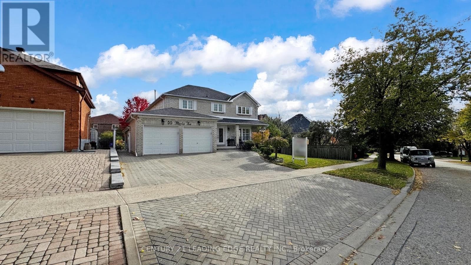 55 ATLANTIC AVENUE — Markham (Markville), Ontario - Main photo