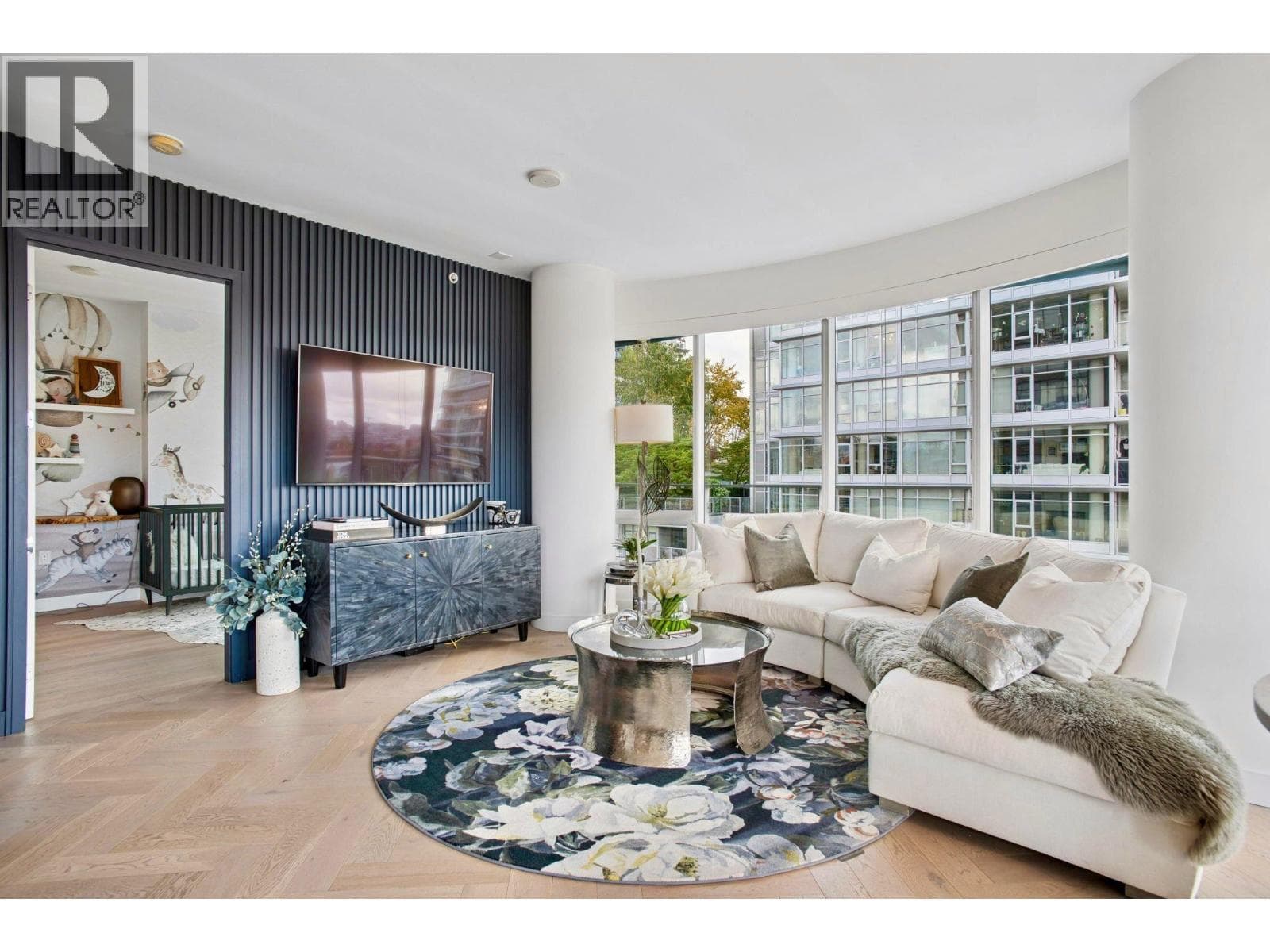 705 181 W 1ST AVENUE — Vancouver, British Columbia - Main photo