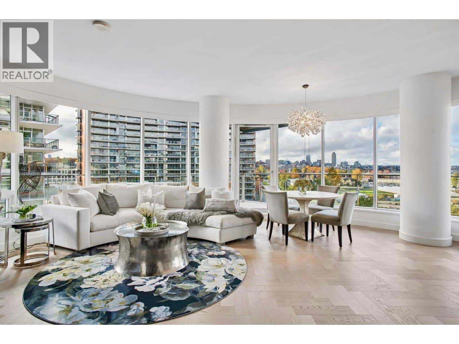 705 181 W 1ST AVENUE — Vancouver, British Columbia - Photo 4 of 38