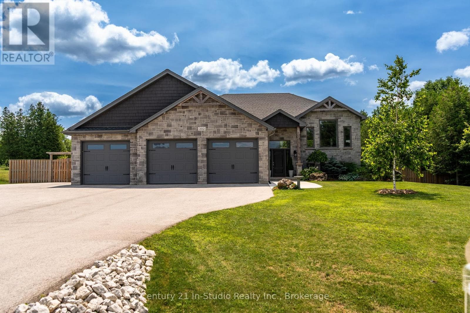 202 MEREDITH WAY — Chatsworth, Ontario - Main photo