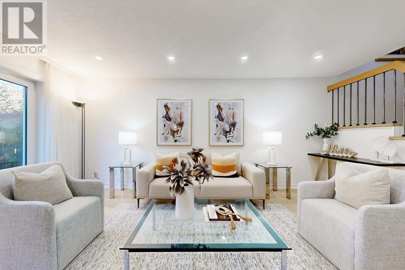 4 LARKSMERE COURT — Markham (Milliken Mills West), Ontario - Photo 4 of 40