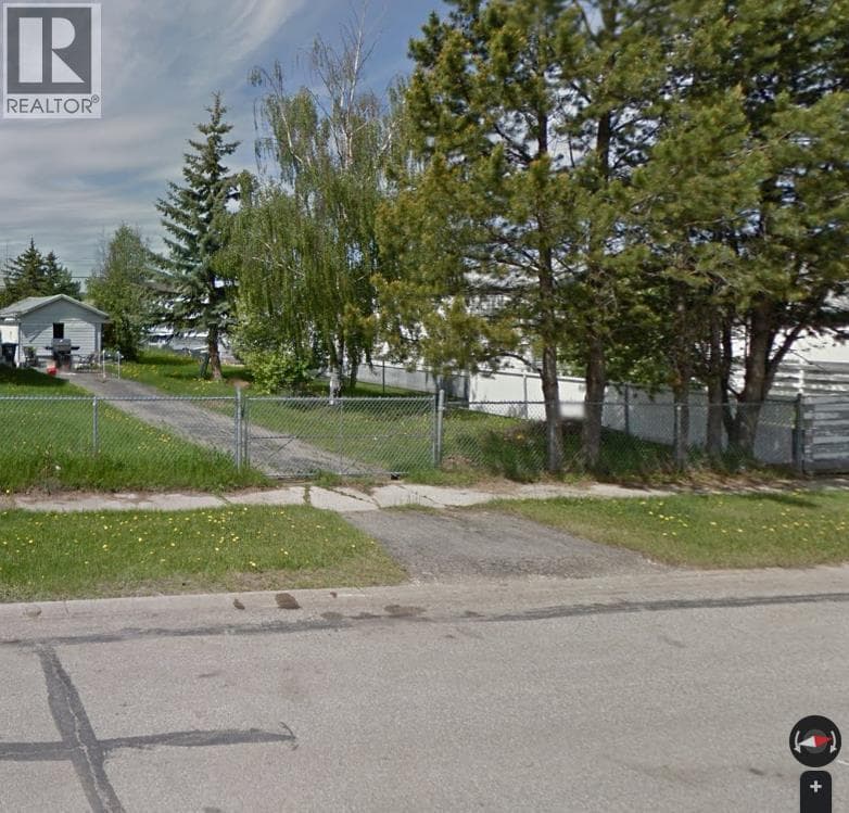 9820 99 Street — Wembley, Alberta - Main photo