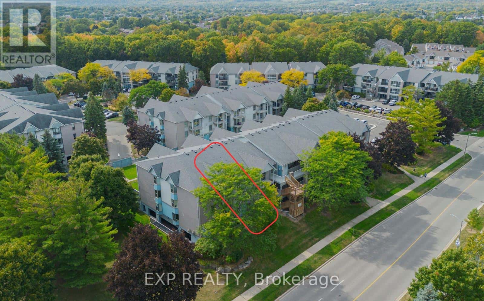 124 - 2010 CLEAVER AVENUE — Burlington (Headon), Ontario - Photo 4 of 24