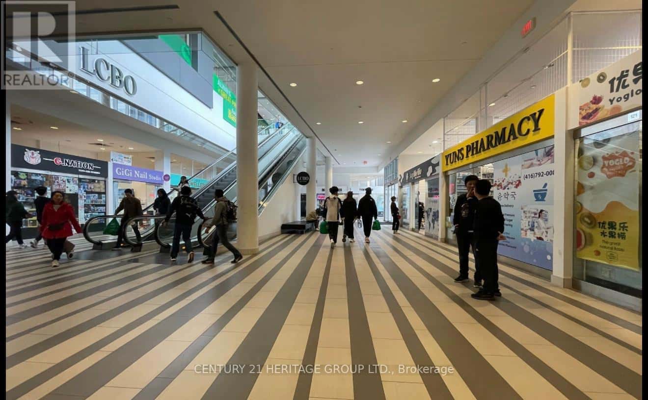 127-129 - 4750 YONGE STREET — Toronto (Lansing-Westgate), Ontario - Photo 4 of 14