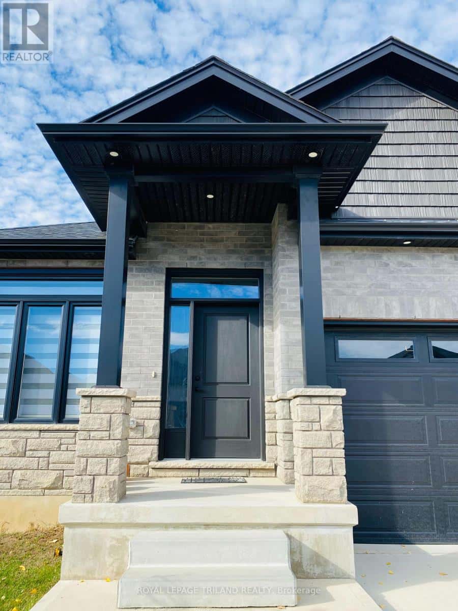 6 - 383 DAVENTRY WAY — Middlesex Centre (Kilworth), Ontario - Photo 2 of 46