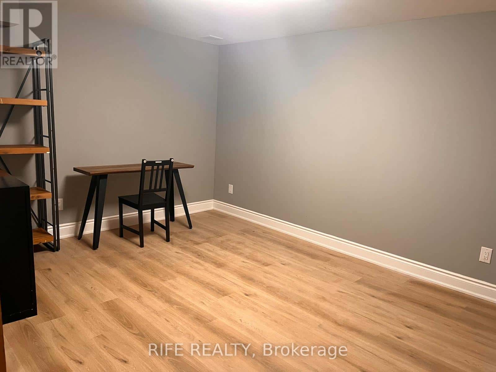 BSMT - 59 BARRINGTON CRESCENT — Markham (Milliken Mills West), Ontario - Photo 2 of 9