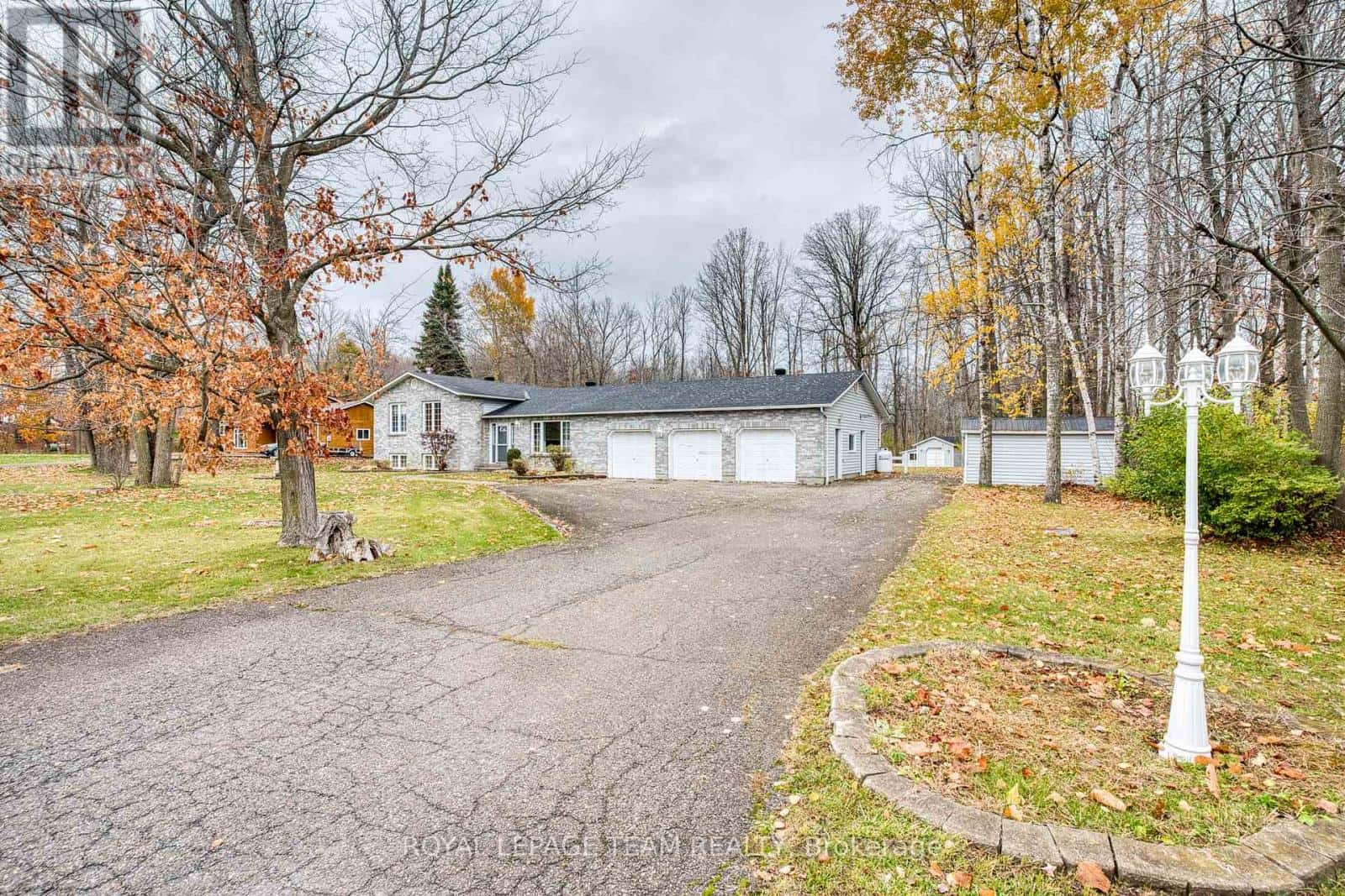 188 HEMLOCK DRIVE — Beckwith, Ontario - Photo 3 of 30