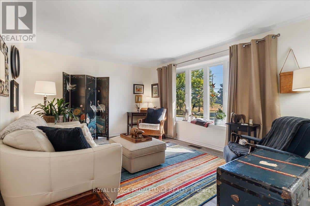 3223 STIRLING-MARMORA ROAD — Stirling-Rawdon (Rawdon Ward), Ontario - Photo 4 of 50