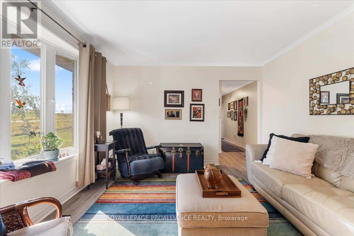 3223 STIRLING-MARMORA ROAD — Stirling-Rawdon (Rawdon Ward), Ontario - Photo 5 of 50