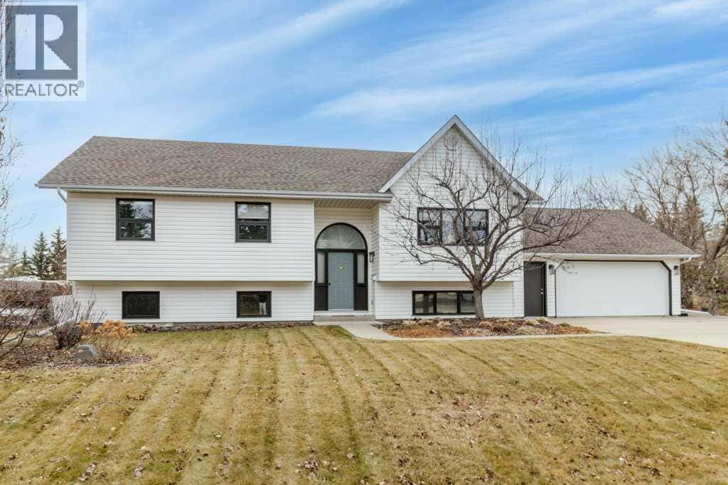 45 Ravenscrag Crescent North