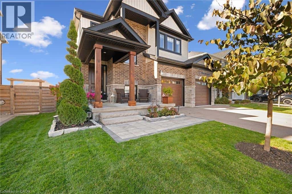 22 MARTY Lane — New Hamburg, Ontario - Photo 2 of 35