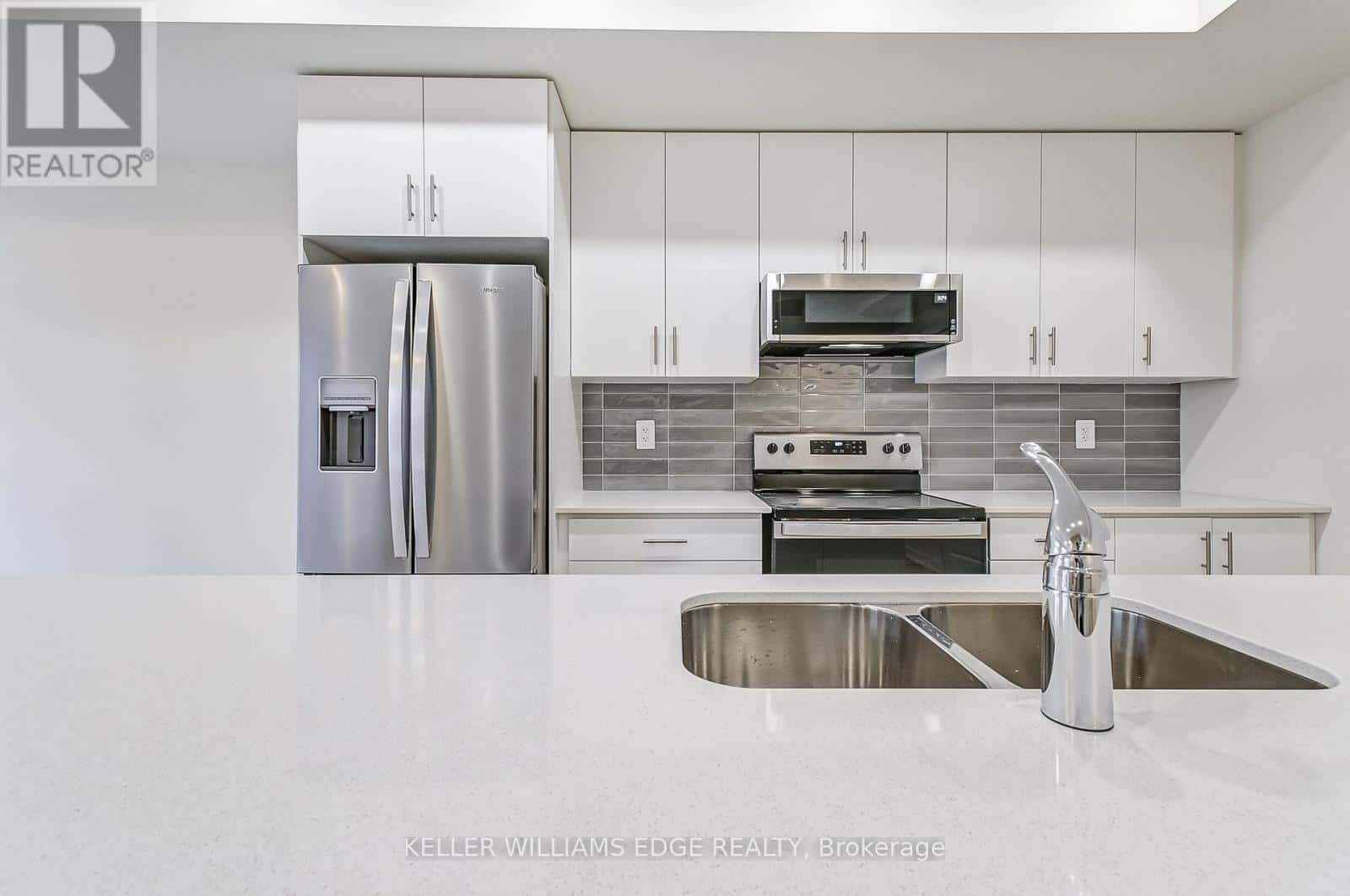 202 - 755 OMEGA DRIVE — Pickering (Woodlands), Ontario - Photo 4 of 36