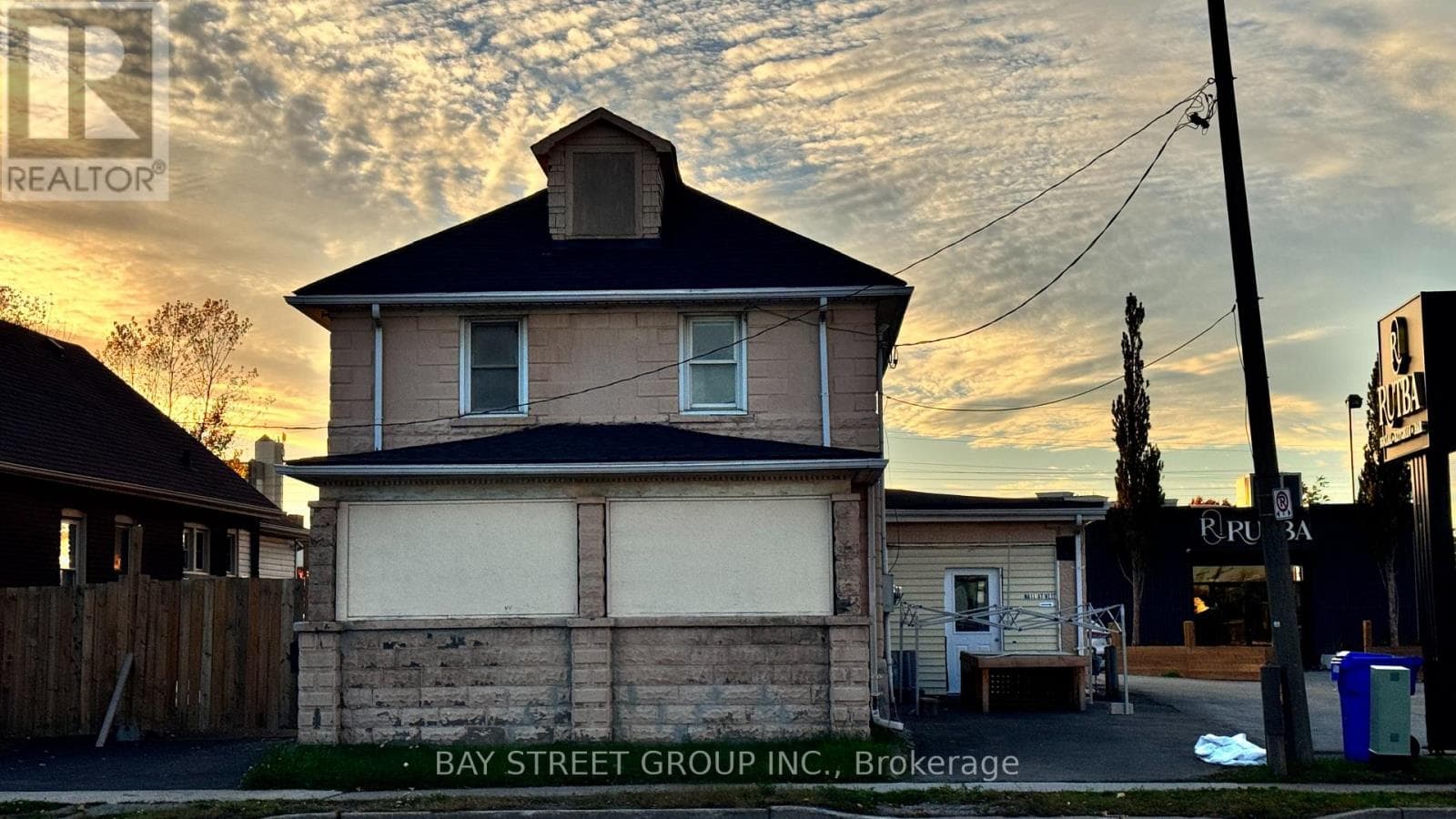 UNIT C - 5731 STANLEY AVENUE — Niagara Falls (Hospital), Ontario - Main photo