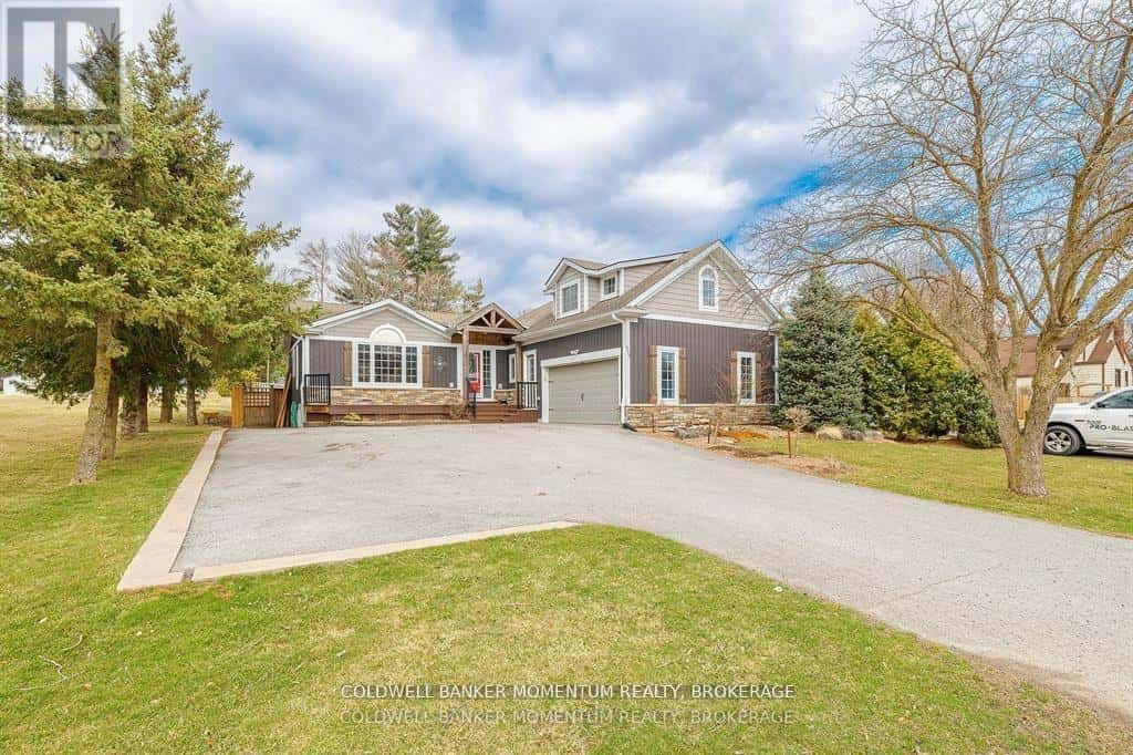 719 WELLAND ROAD — Pelham (Fenwick), Ontario - Photo 2 of 44