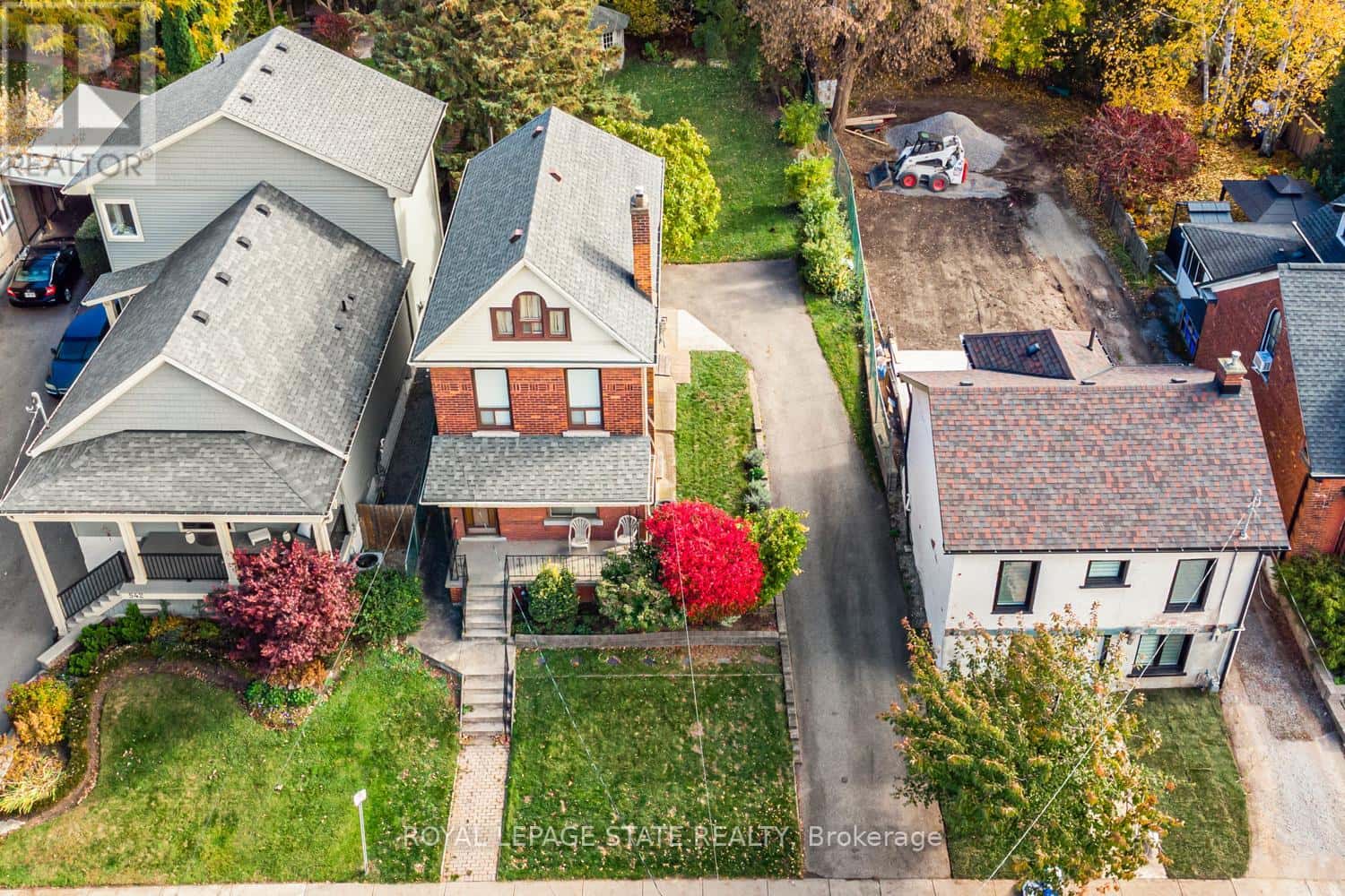 538 HUGHSON STREET N — Hamilton (North End), Ontario - Photo 5 of 47