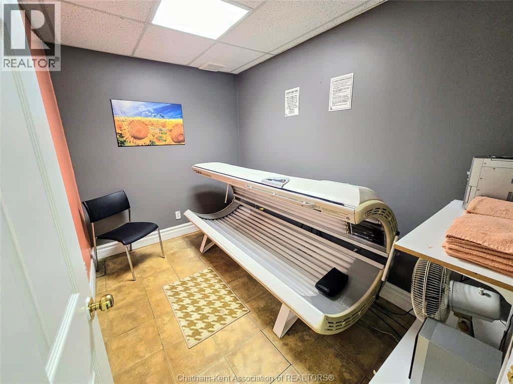 116 Talbot STREET West — Blenheim, Ontario - Photo 2 of 24