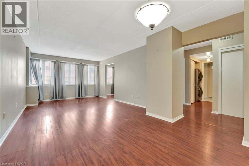 500 SILVERBIRCH Boulevard Unit# 101 — Mount Hope, Ontario - Photo 3 of 38