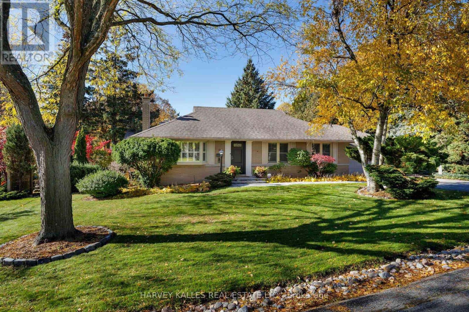 24 CEDARLAND DRIVE — Toronto (Princess-Rosethorn), Ontario - Photo 5 of 41