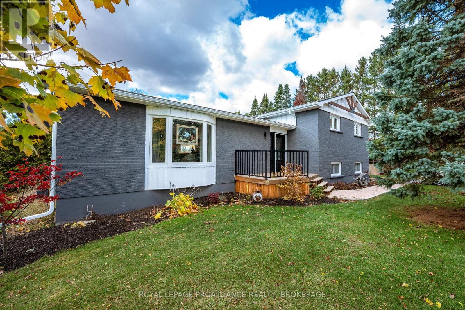 1415 MILDRED STREET — Kingston (City North of 401), Ontario - Main photo