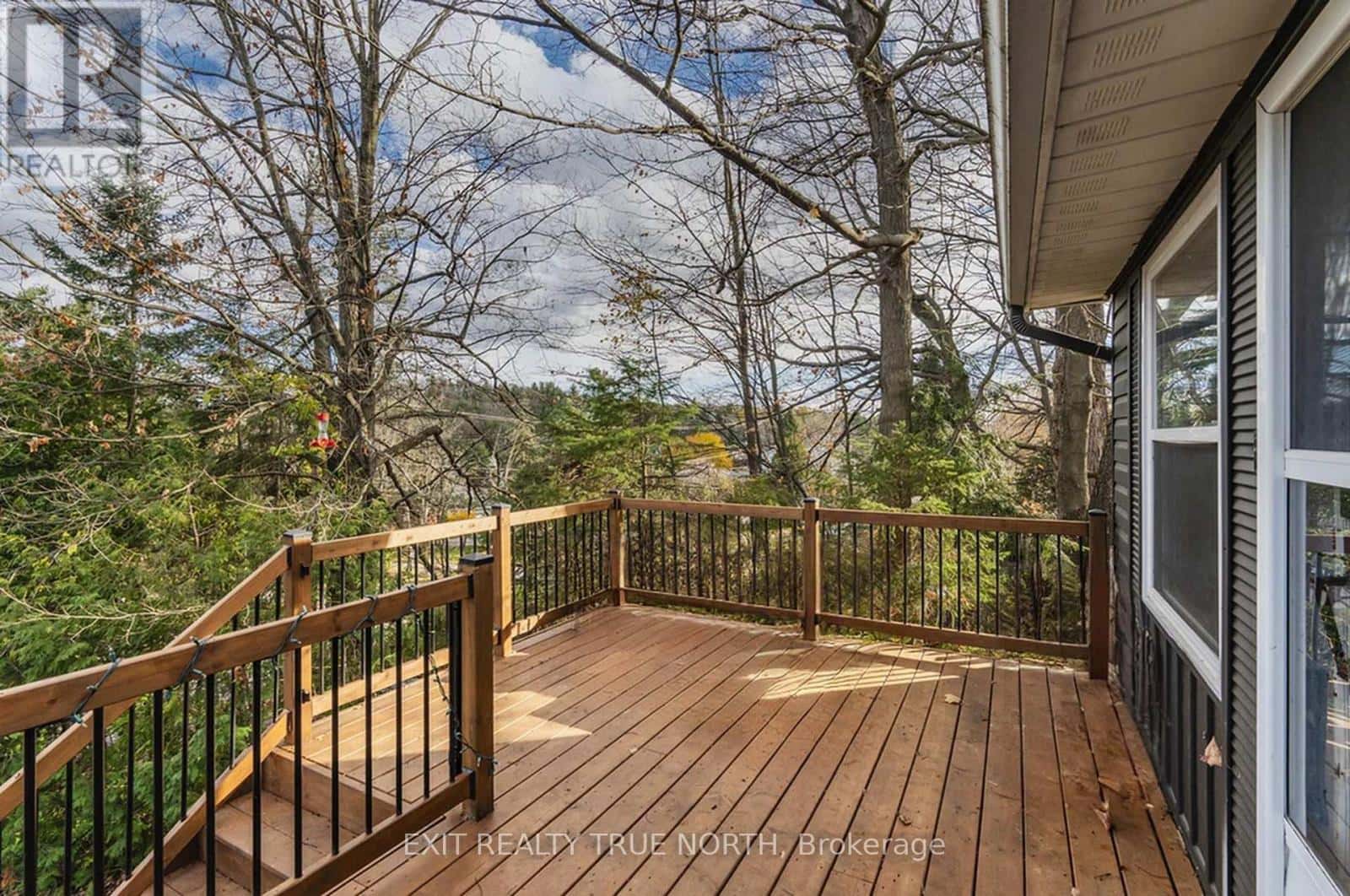 152 HOLDITCH STREET — Bracebridge (Monck (Bracebridge)), Ontario - Photo 5 of 33