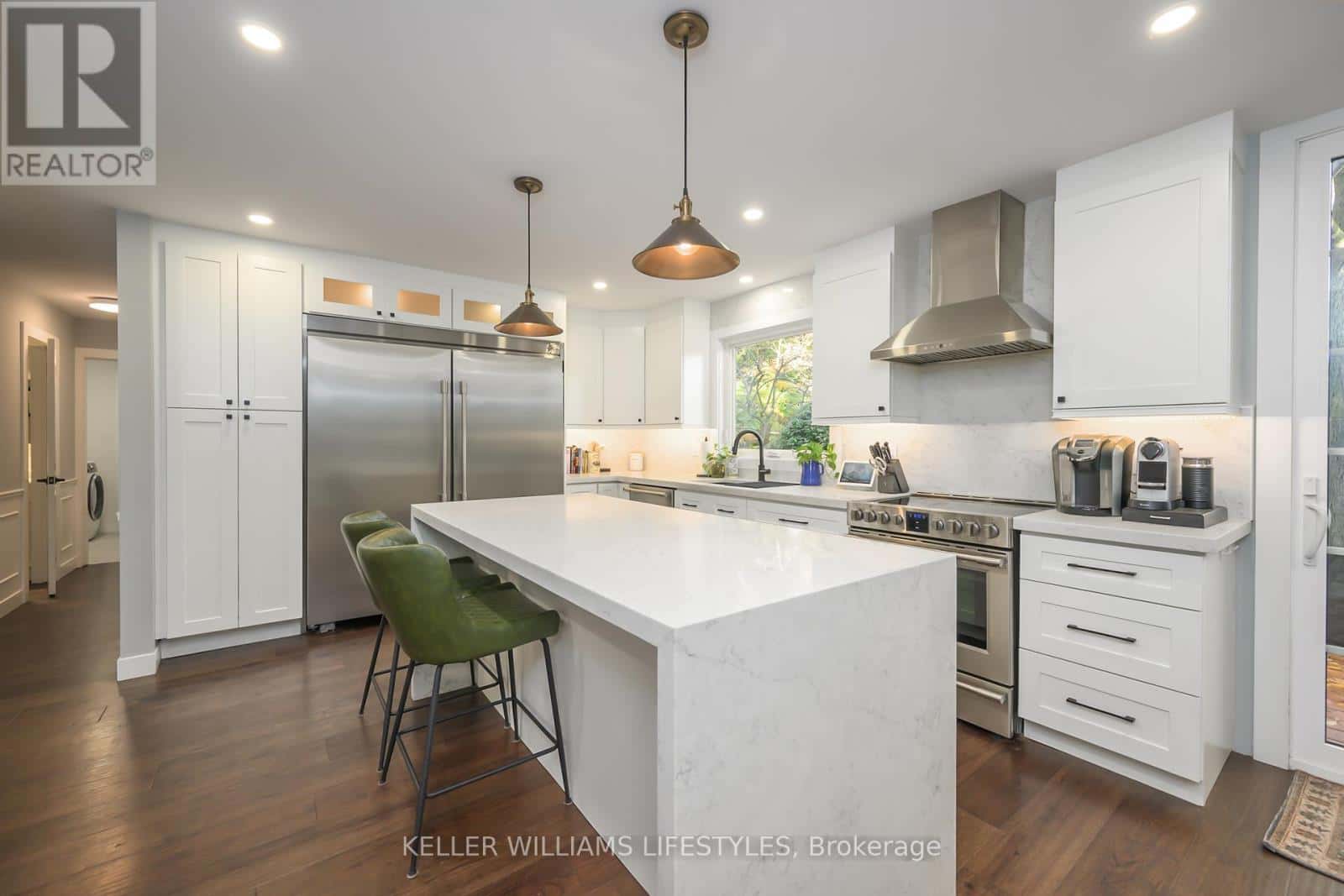 770 BARCLAY ROAD — London South (South L), Ontario - Photo 2 of 50