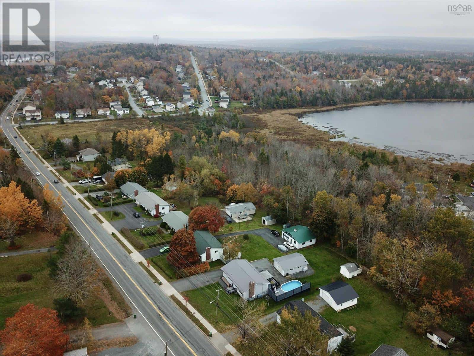 439 Beaverbank Road — Beaver Bank, Nova Scotia - Photo 4 of 7