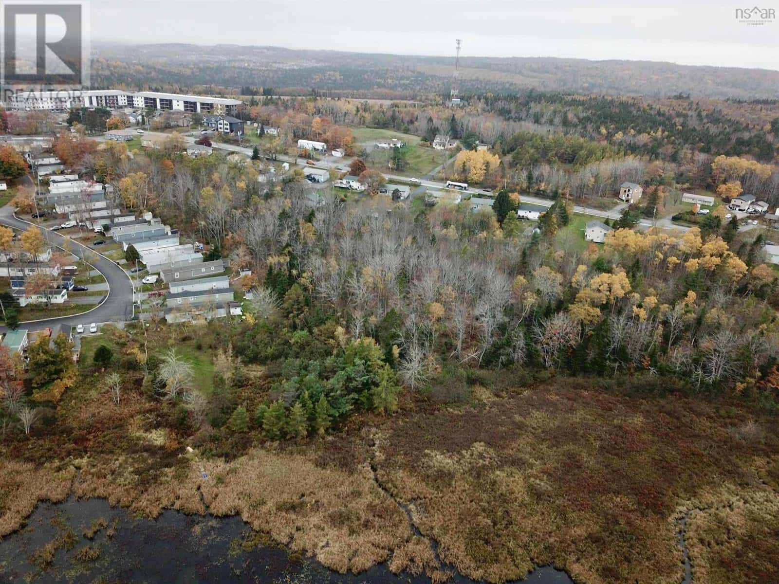 439 Beaverbank Road — Beaver Bank, Nova Scotia - Photo 3 of 7