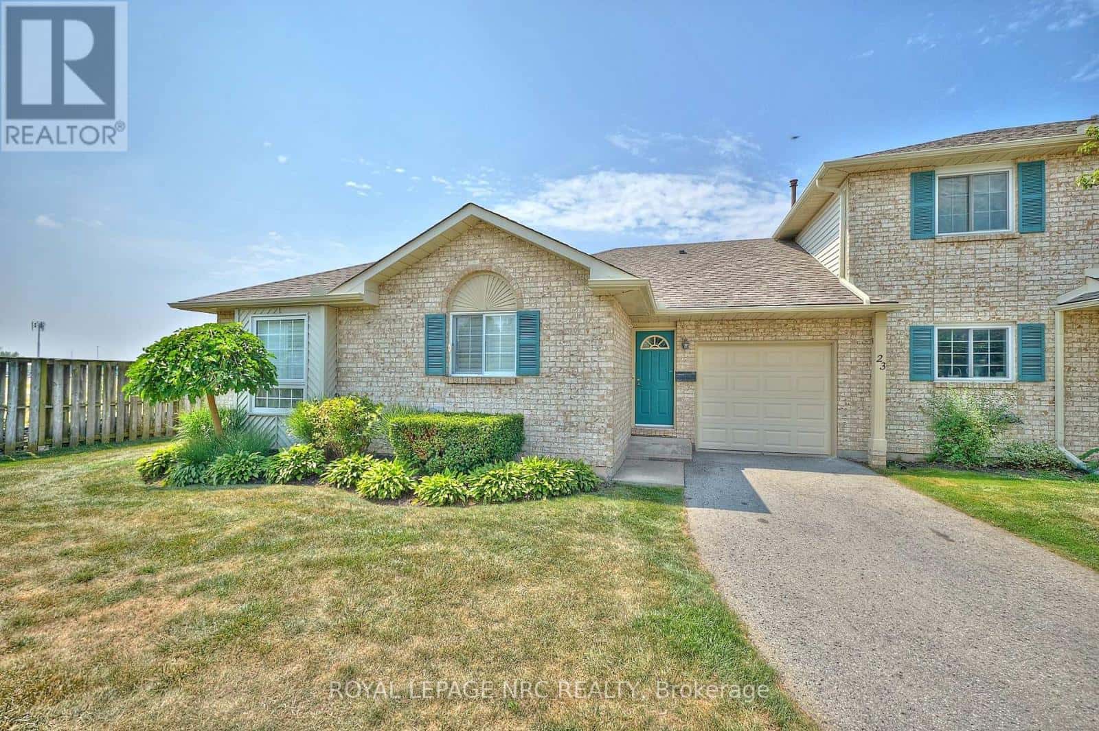 23 - 7470 MONASTERY DRIVE — Niagara Falls (Mt. Carmel), Ontario - Photo 3 of 48