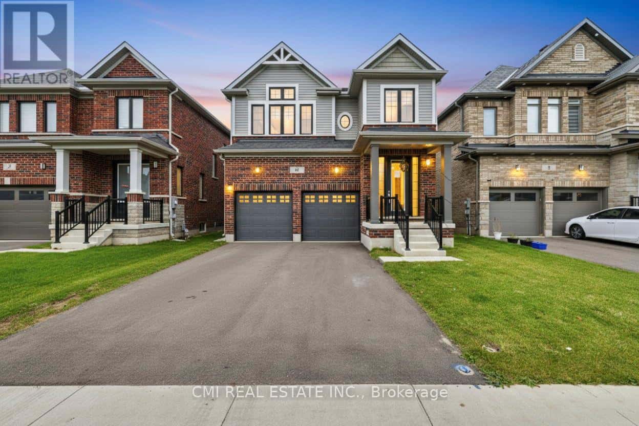 9 PRINCE PHILIP BOULEVARD — North Dumfries, Ontario - Photo 3 of 48